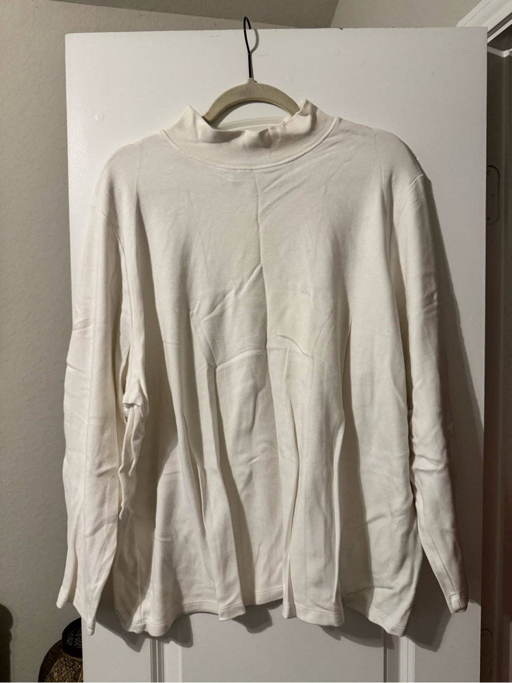 Women’s Cream Long-Sleeve Mock Neck Sweater